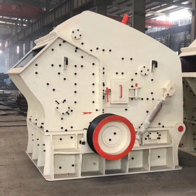 Special high performance mobile impact crusher/mobile crushing plant for limestone , cobblestone